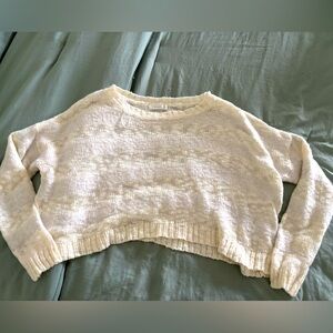 Cropped cream and white sweater